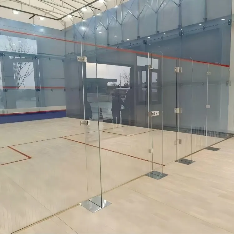 Корт для сквошу, загартоване скло